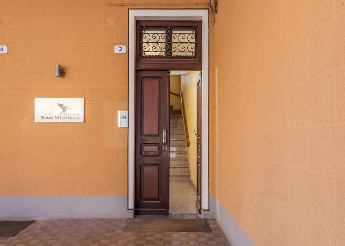 Residenza San Michele * Massino Visconti