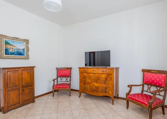 Residenza San Michele 마씨모비스꼰띠